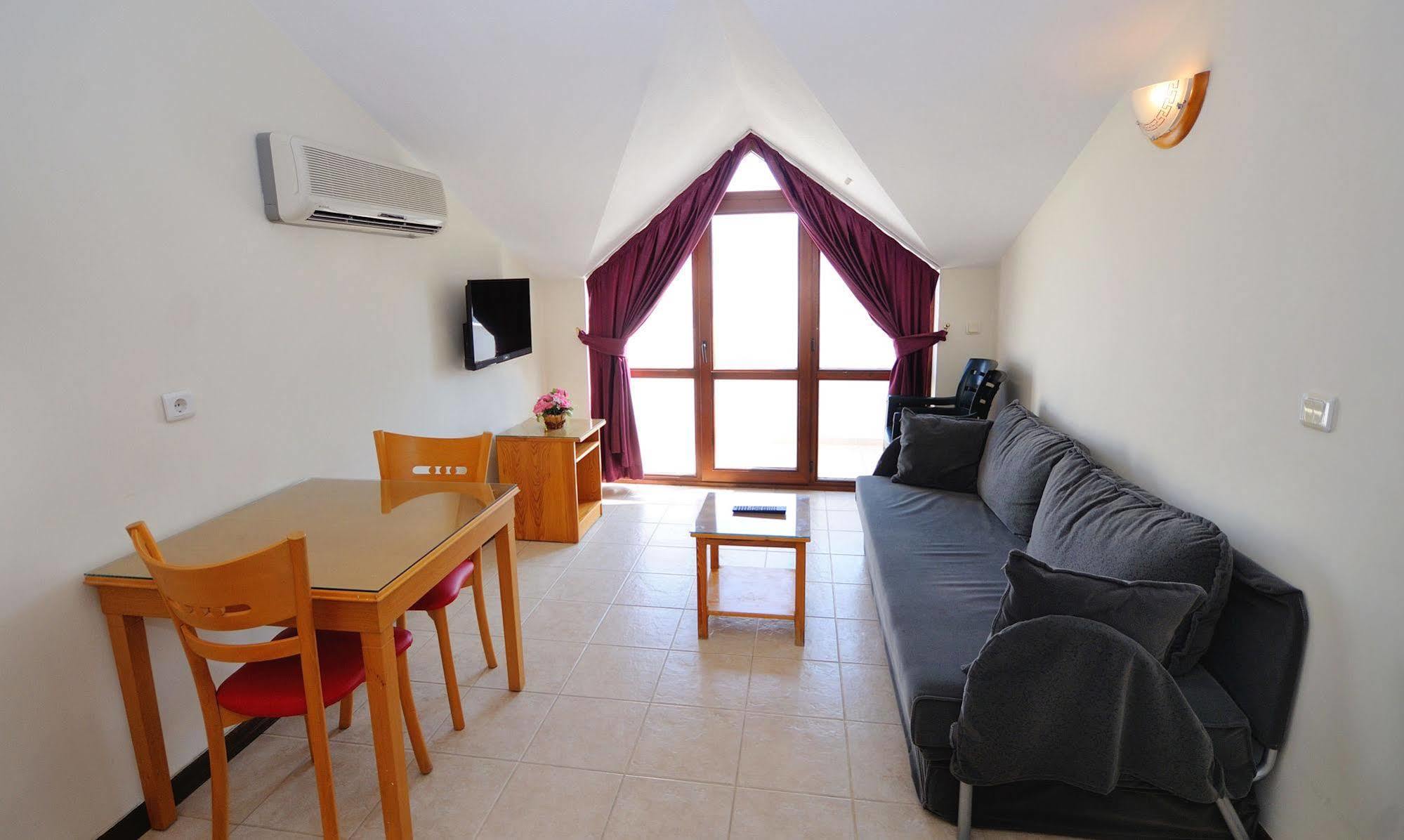 Fora Apart Hotel Datca Exterior photo